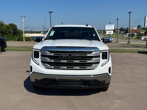 New 2025 GMC Sierra 1500 SLE w/ Preferred Package image 9