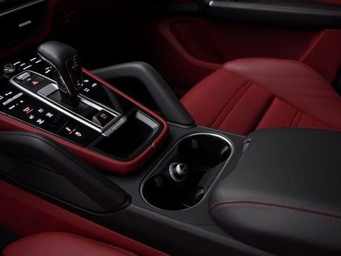 Used 2023 Porsche Cayenne GTS image 20