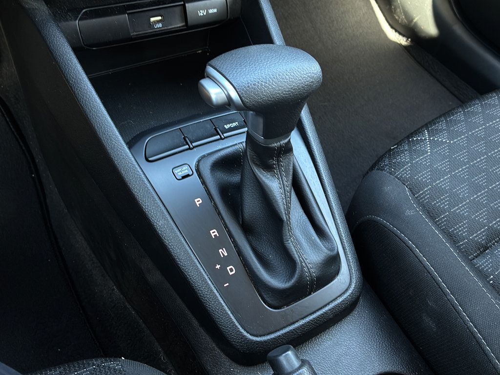Used 2023 Kia Rio S w/ Technology Package FWD image 22