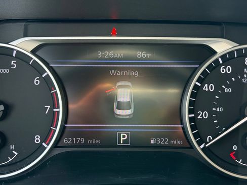 Used 2024 Nissan Sentra SV FWD image 30