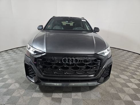 Used 2025 Audi Q8 Premium Plus w/ Premium Plus Package image 2