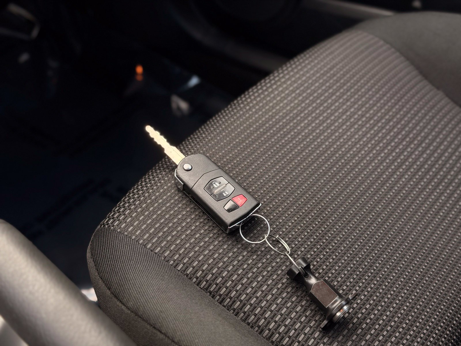 Used 2012 MAZDA MAZDA3 i Touring FWD image 32