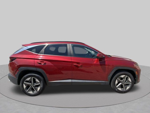 Used 2025 Hyundai Tucson SEL AWD/4WD image 6