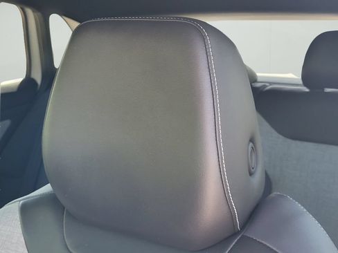 Used 2023 Volkswagen ID.4 Pro RWD image 7