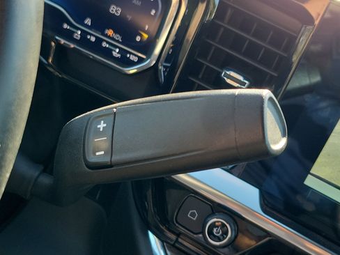 Used 2025 Chevrolet Silverado 1500 LT image 32