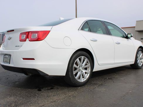 Used 2014 Chevrolet Malibu LTZ image 4