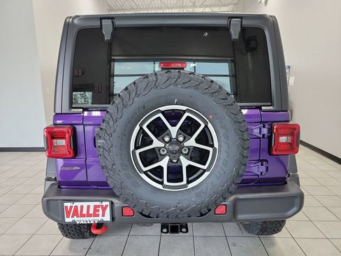 New 2026 Jeep Wrangler Unlimited Rubicon AWD/4WD image 6