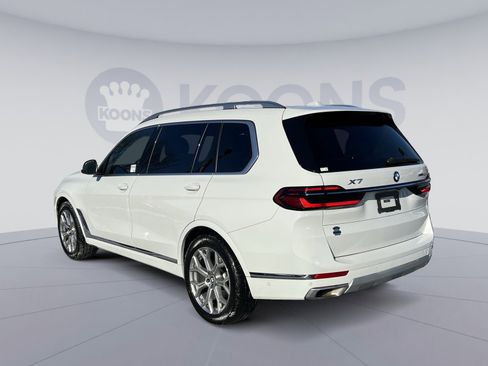 Used 2024 BMW X7 xDrive40i w/ Executive Package image 4