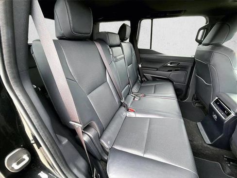 Used 2025 Lexus GX 550 image 29