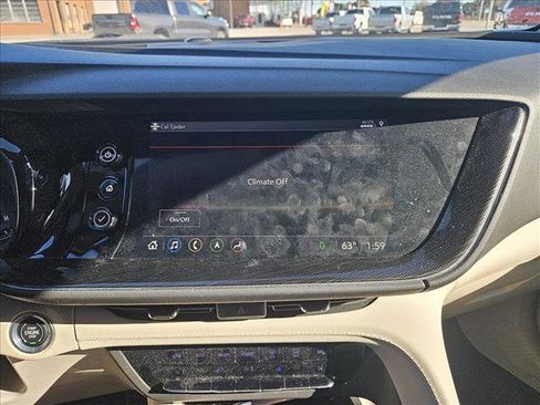Used 2021 Buick Envision Essence w/ Technology Package I image 7