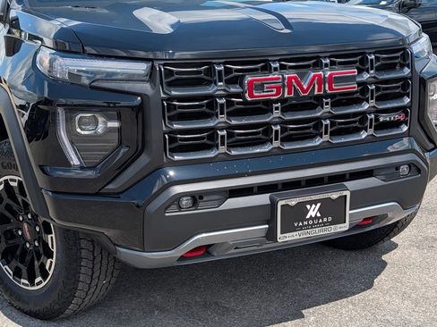 New 2026 GMC Canyon AT4 AWD/4WD image 10