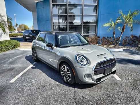 Used 2021 MINI Cooper S image 2