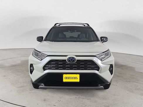 Used 2021 Toyota RAV4 XSE AWD/4WD image 2