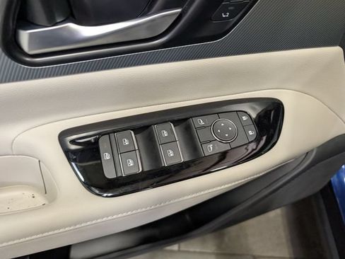 Used 2025 Nissan Murano SL w/ Cargo Package AWD/4WD image 14