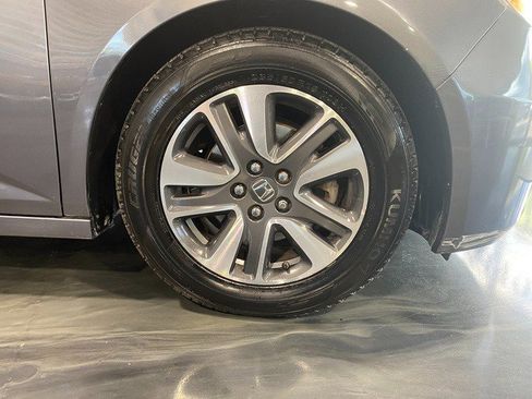 Used 2014 Honda Odyssey Touring image 9