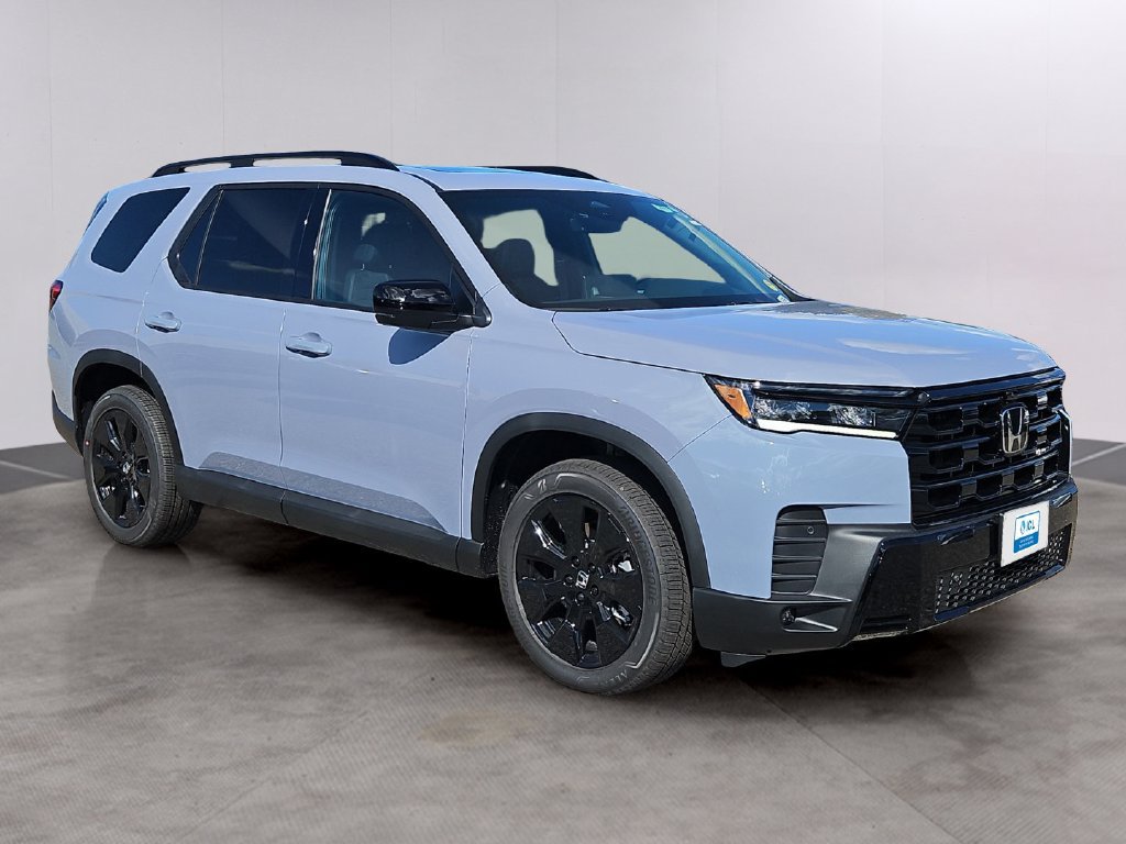 New 2026 Honda Pilot Black Edition image 2