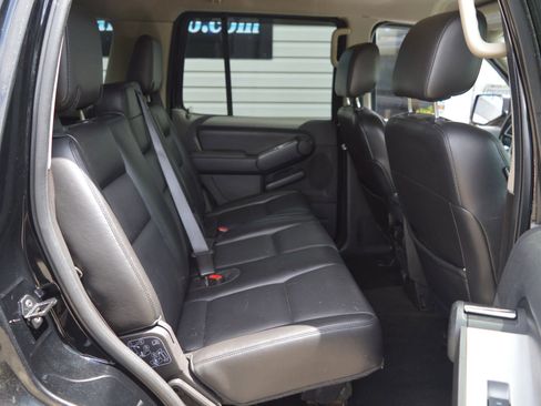 Used 2007 Mercury Mountaineer AWD image 21