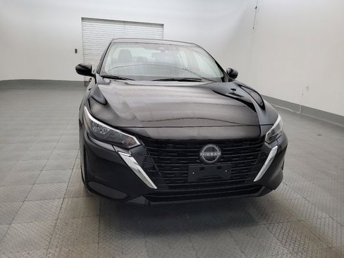 Used 2025 Nissan Sentra SV FWD image 14