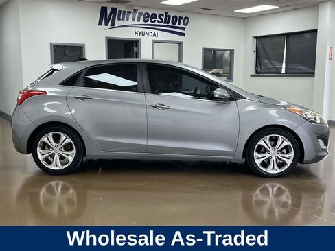 Used 2014 Hyundai Elantra GT w/ Option Group 03 FWD image 4