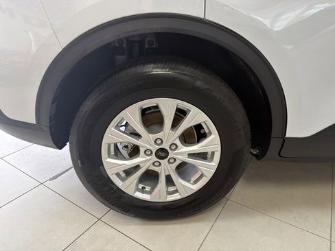 Used 2025 Ford Escape Active image 28