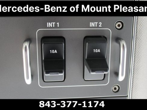 Used 2024 INEOS Grenadier Base image 59