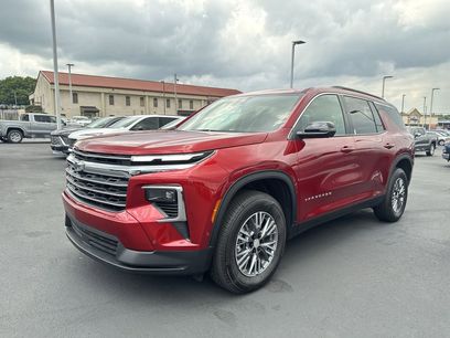 New 2025 Chevrolet Traverse LT w/ Enhanced Driving Package