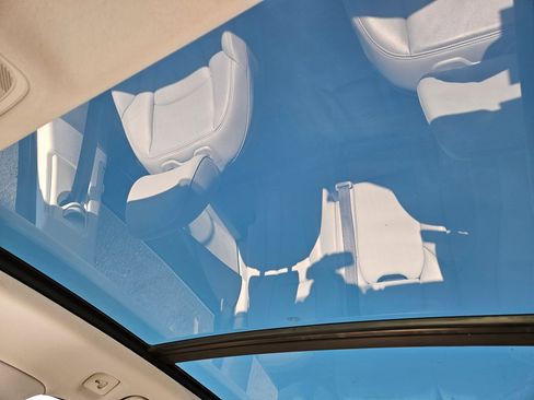 Used 2022 Audi Q7 Premium Plus image 19