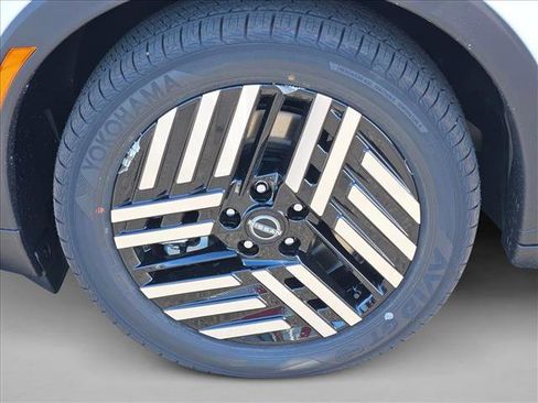 New 2026 Nissan Leaf SV+ image 15