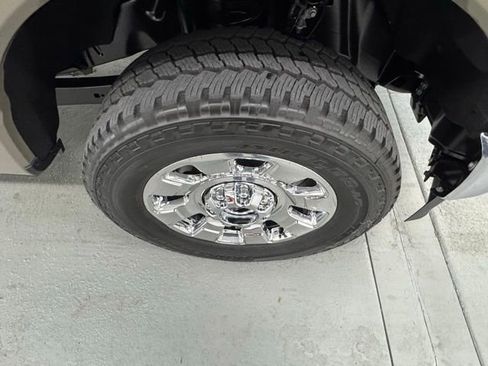 New 2026 Ford F350 4x4 Crew Cab Super Duty image 5