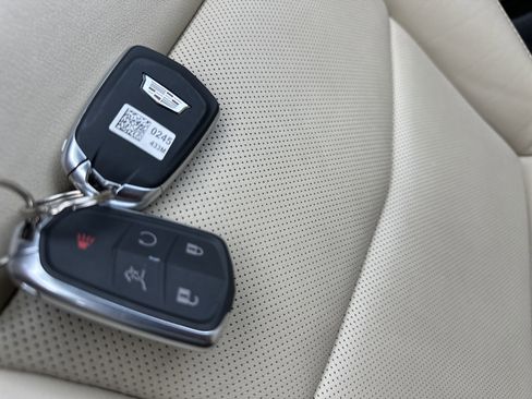 Used 2018 Cadillac XT5 Premium Luxury image 20