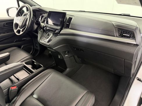 Used 2024 Honda Odyssey Sport image 24
