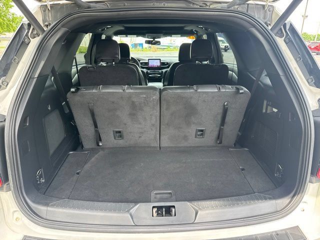 Certified 2023 Ford Explorer ST-Line w/ Class IV Trailer Tow Package AWD/4WD image 12