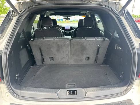 Certified 2023 Ford Explorer ST-Line w/ Class IV Trailer Tow Package AWD/4WD image 12