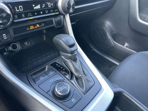 Used 2024 Toyota RAV4 LE image 35