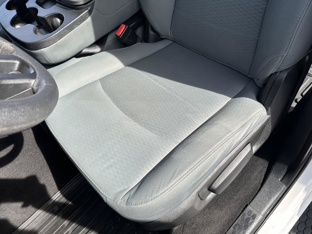 Used 2018 RAM 1500 SLT AWD/4WD image 27