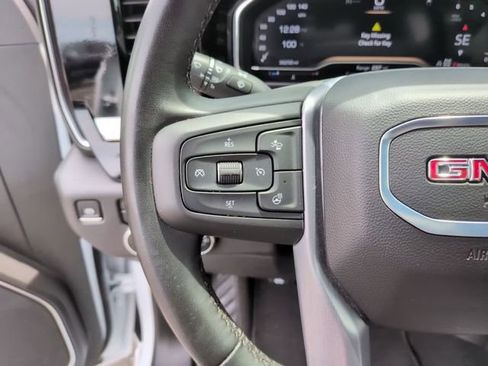 Certified 2025 GMC Sierra 1500 SLT AWD/4WD image 20