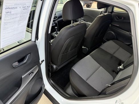 Used 2021 Hyundai Kona SEL Plus image 10