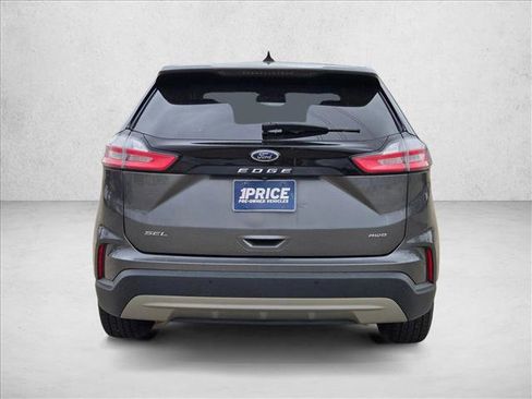 Used 2023 Ford Edge SEL image 7