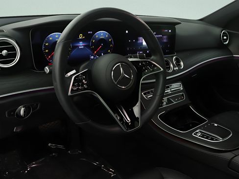 Used 2022 Mercedes-Benz E 350 Sedan image 14