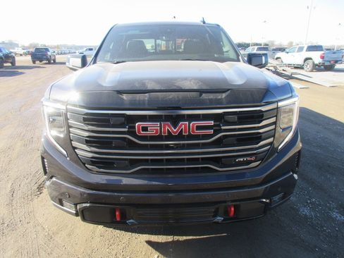 New 2026 GMC Sierra 1500 AT4 w/ AT4 Premium Package image 12