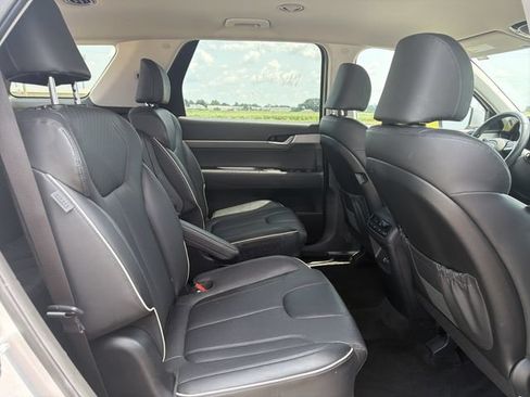 Used 2025 Hyundai Palisade SEL AWD/4WD image 16