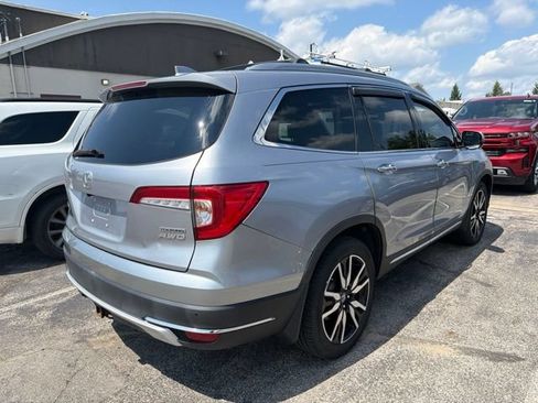 Used 2019 Honda Pilot Touring image 6