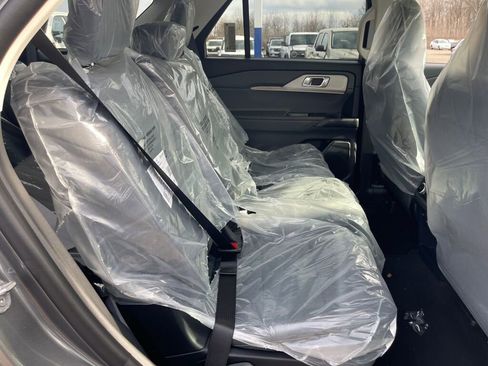 New 2026 Ford Explorer Active w/ Active Comfort Package image 15