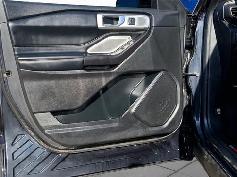 Used 2020 Ford Explorer ST w/ Premium Technology Package AWD/4WD image 22