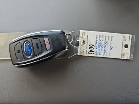 Certified 2025 Subaru Crosstrek 2.5i Limited w/ Crosstrek Mirror Package image 39