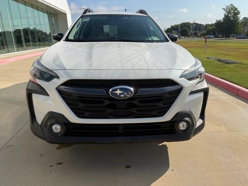 Used 2023 Subaru Outback Premium AWD/4WD image 13