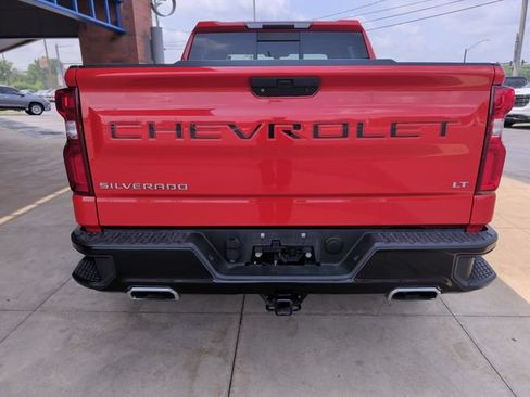 Used 2019 Chevrolet Silverado 1500 LT Trail Boss AWD/4WD image 7