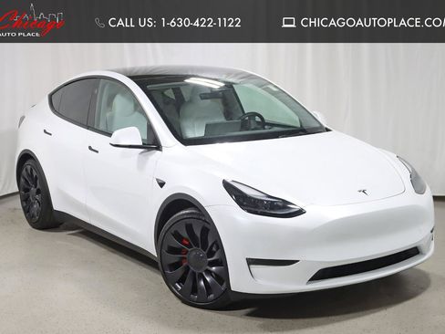 Used 2025 Tesla Model Y Performance image 1