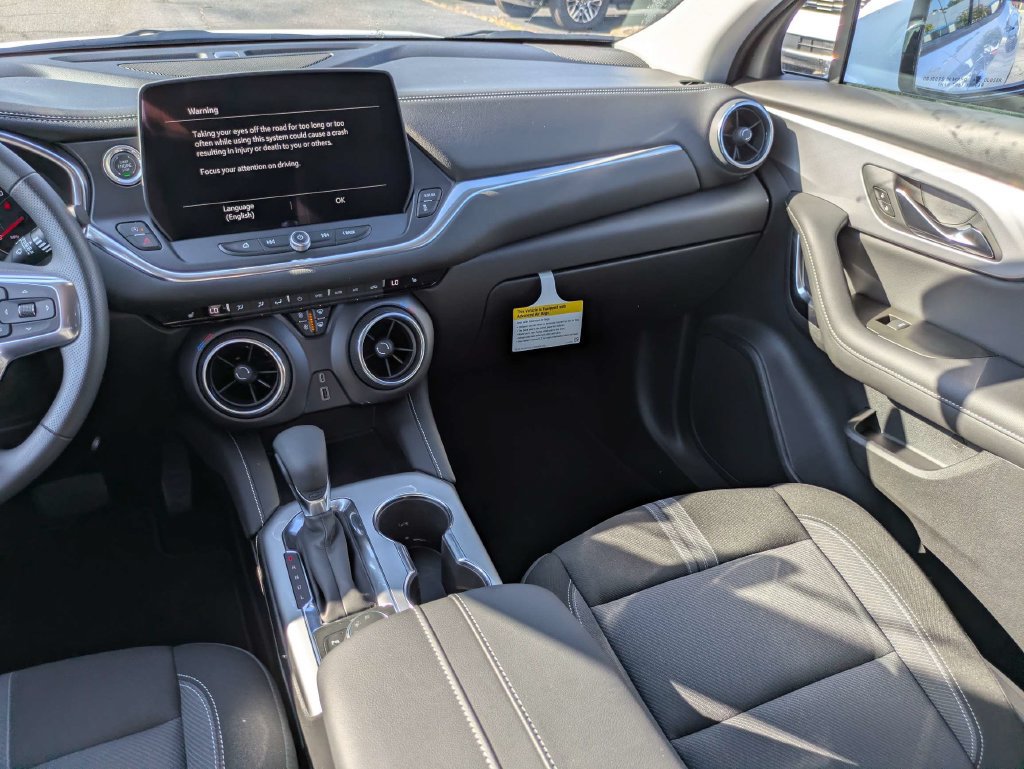 New 2026 Chevrolet Blazer LT FWD image 17