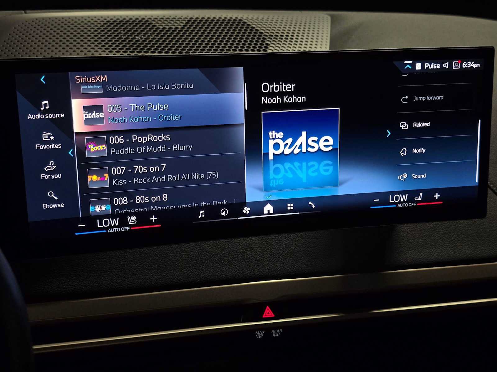 Used 2026 BMW iX xDrive60 w/ Executive Package AWD/4WD image 27